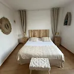 Hotel De La - Deauville - Boutique De Charme Vue Ou Campagne - Accès Direct 3*