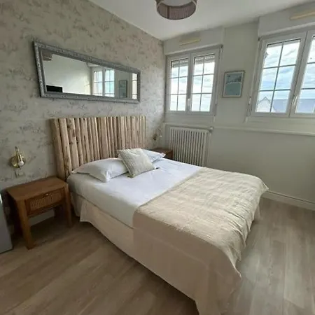 De La - Deauville - Boutique De Charme Vue Ou Campagne - Acces Direct 酒店 布伦维尔索梅