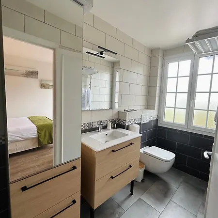 Отель De La - Deauville - Boutique De Charme Vue Ou Campagne - Acces Direct Блонвиль-сюр-Мер