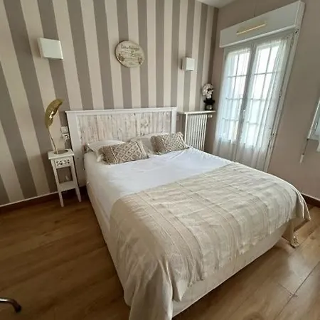 Отель De La - Deauville - Boutique De Charme Vue Ou Campagne - Acces Direct