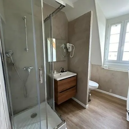 Отель De La - Deauville - Boutique De Charme Vue Ou Campagne - Acces Direct Блонвиль-сюр-Мер