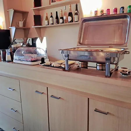 ホテル De La - Deauville - Boutique De Charme Vue Ou Campagne - Acces Direct 3*