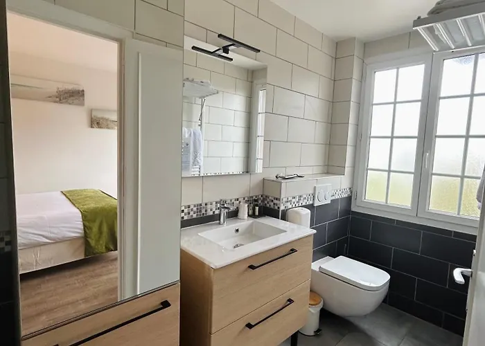 Отель De La - Deauville - Boutique De Charme Vue Ou Campagne - Acces Direct Блонвиль-сюр-Мер