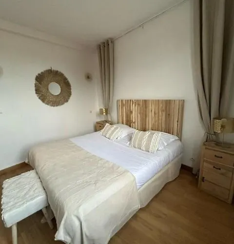 De La - Deauville - Boutique De Charme Vue Ou Campagne - Acces Direct Отель Блонвиль-сюр-Мер