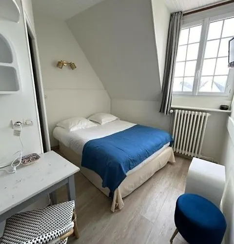 De La - Deauville - Boutique De Charme Vue Ou Campagne - Acces Direct 3* Блонвиль-сюр-Мер